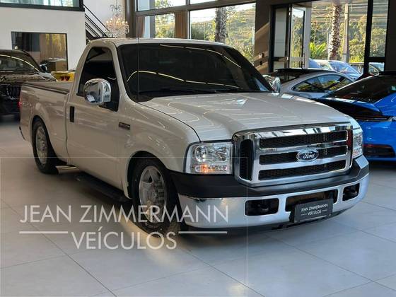 FORD F-250 4.2 XLT 4X2 CS TURBO INTERCOOLER DIESEL 2P MANUAL FORD F-250 4.2 XLT 4X2 CS TURBO INTERCOOLER DIESEL 2P MANUAL